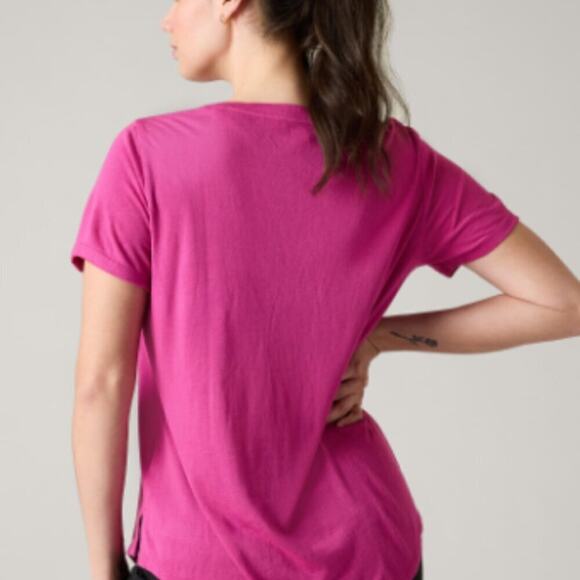 Athleta Breezy Scoop V Neck Linen Tee Magenta Size XS - Picture 2 of 5